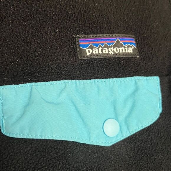🔥 PATAGONIA SYNCHILLA Sherpa Fleece 4Snap Pullover Sweater Jacket Black/Aqua XS - Picture 5 of 10